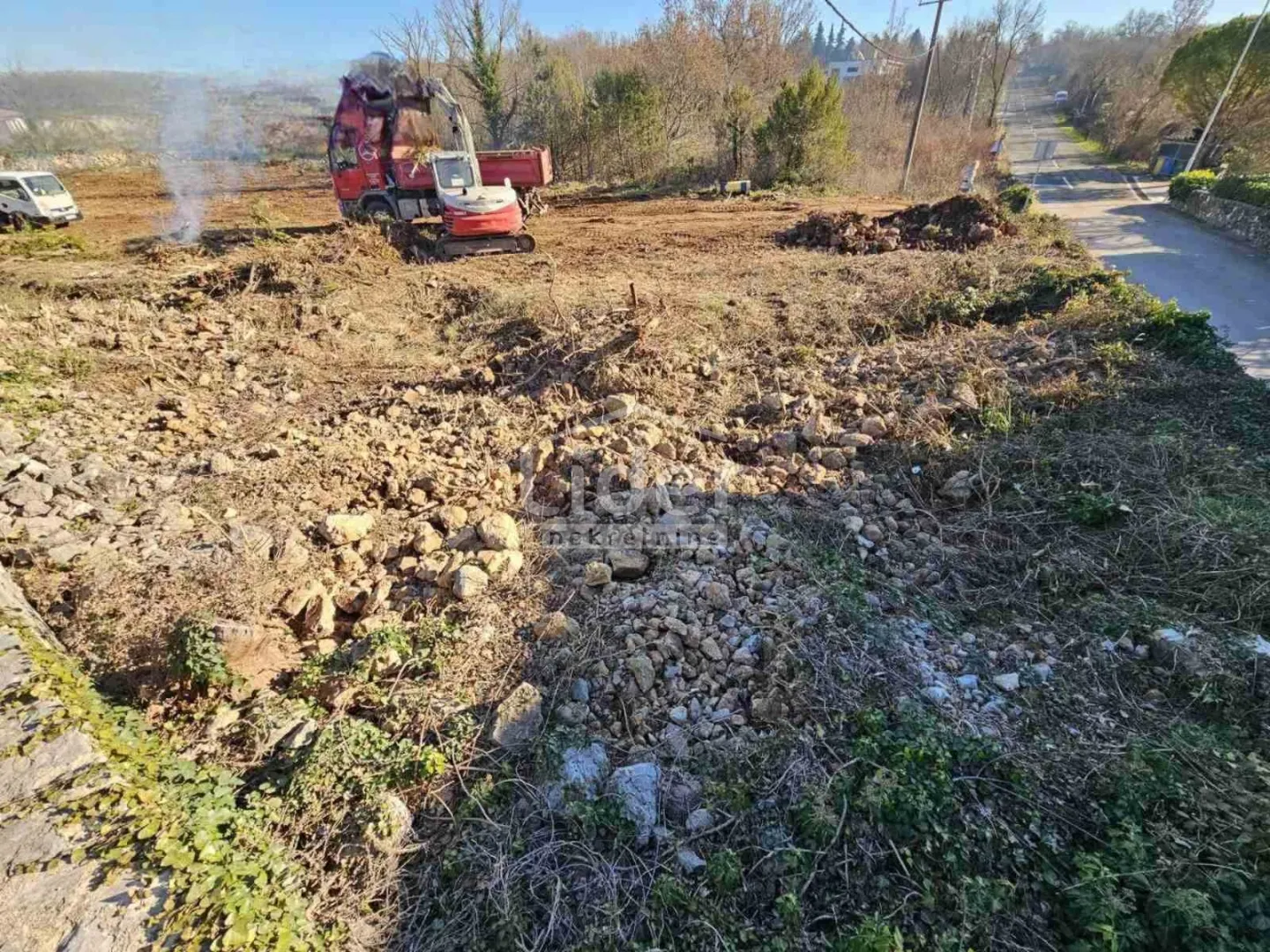 GRAĐEVINSKI TEREN- MILOHNIĆI 753 m2 - cover