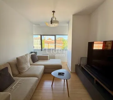 Rijeka centar, moderan 2S stan za najam - cover