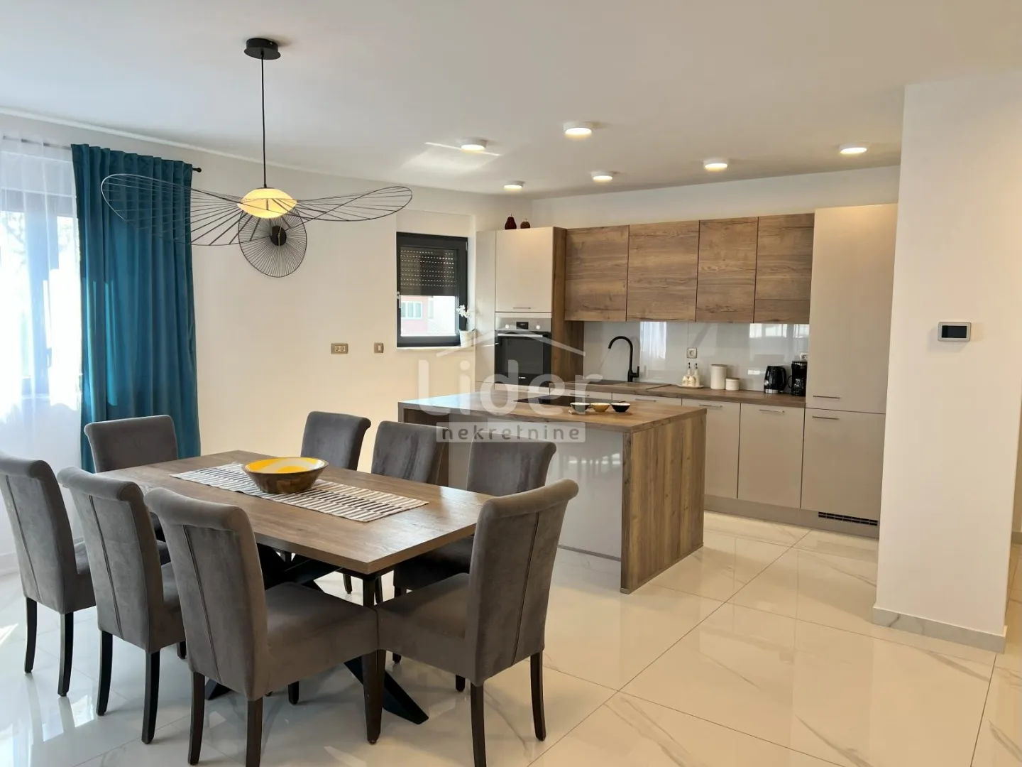 Stan POBRI, 3S+DB - cover