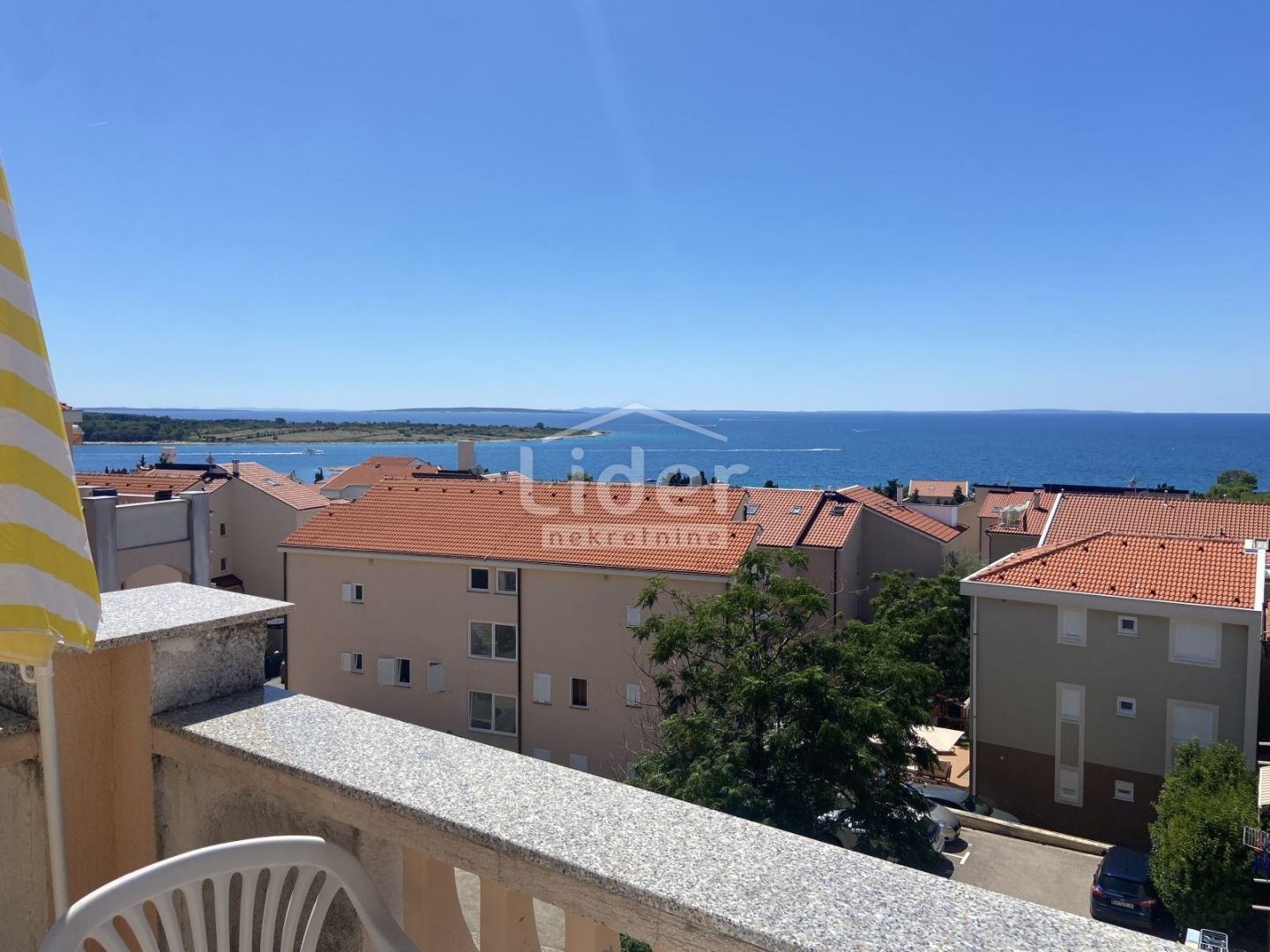 APARTMAN 2S+DB, NOVALJA-GAJ 300m OD MORA - cover