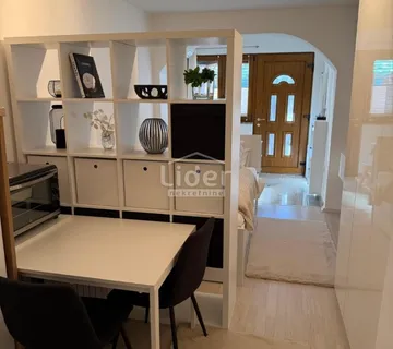 DRENOVA -garsonijera za najam - cover