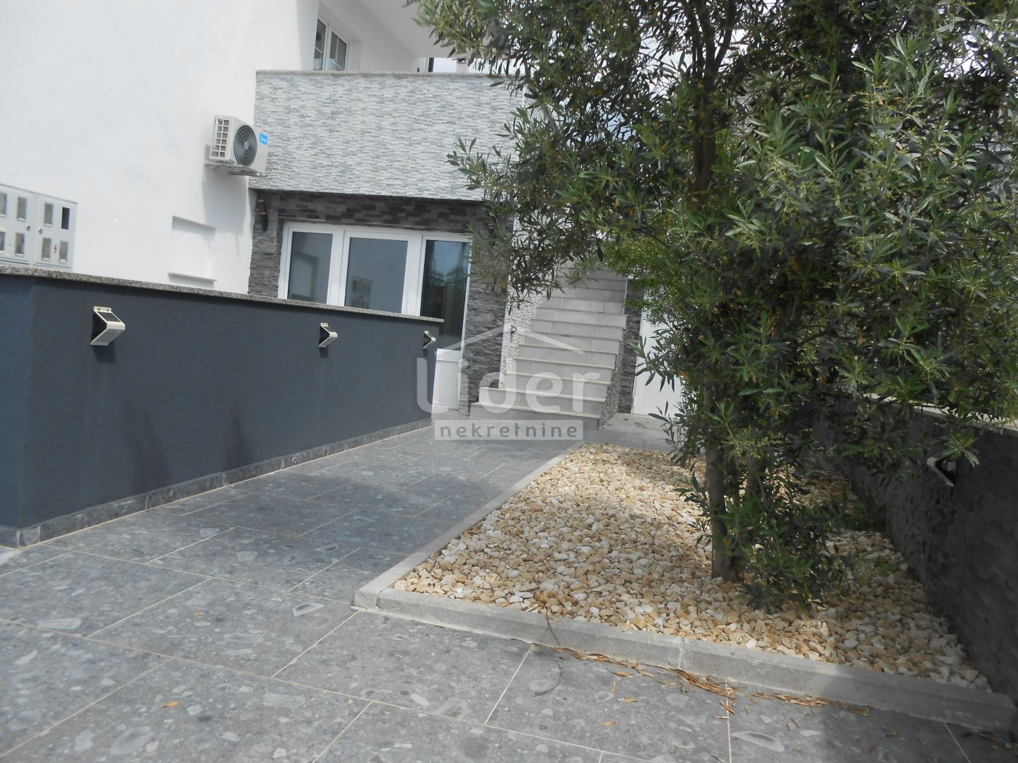 CRIKVENICA Apartman s velikom terasom  - cover