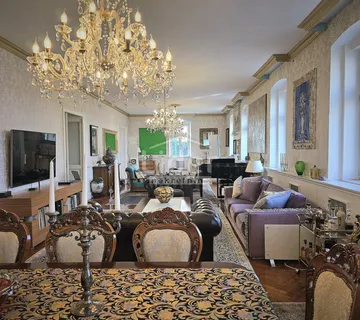 CENTAR - jedinstven kat — rijetkost na tržištu - cover