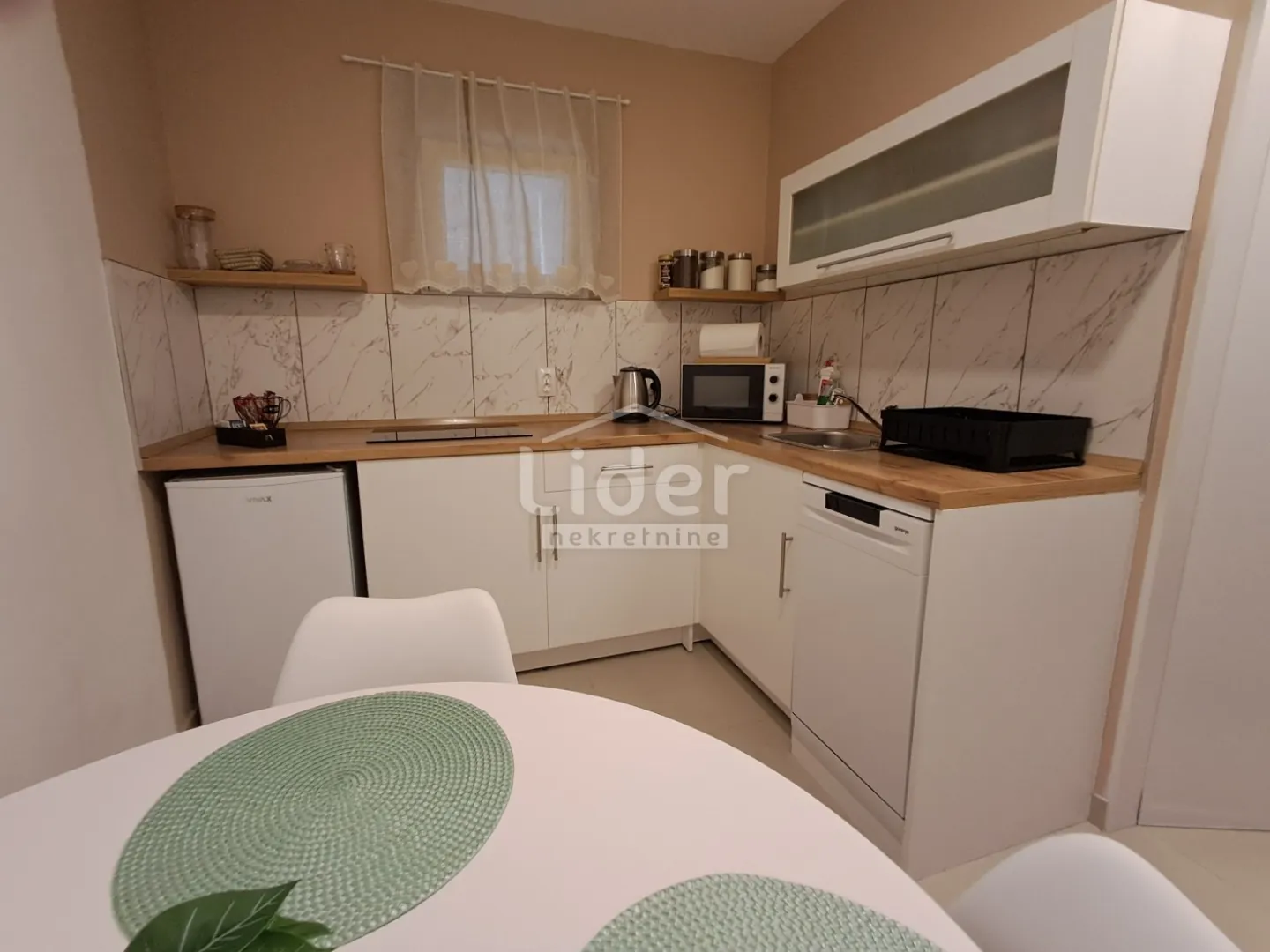 BRAJDA-stan dostupan od 01.10.25 do 01.07.26 - cover