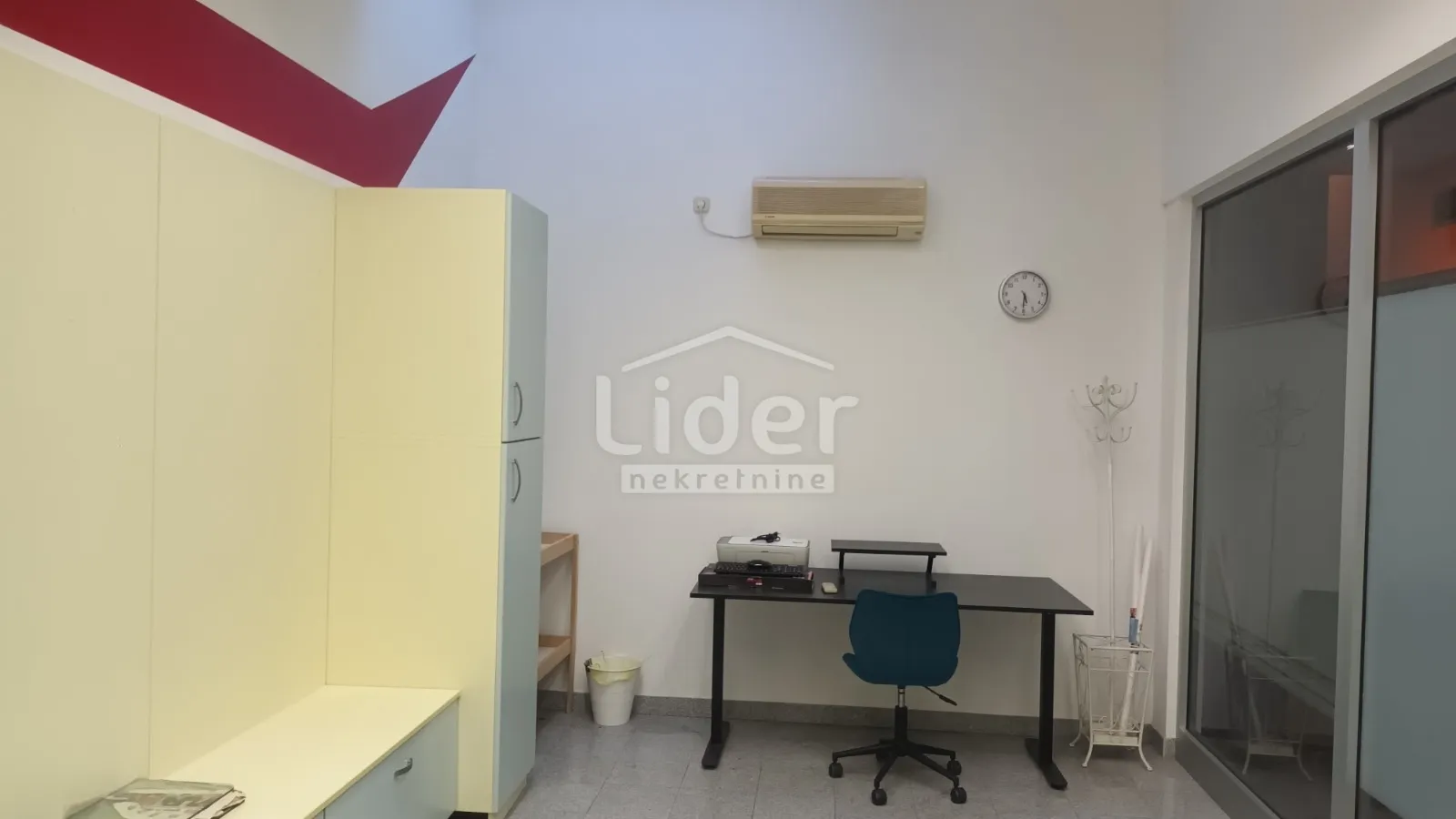 POSLOVNI PROSTOR-Viškovo - cover