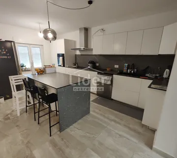 Dvoetažni stan-VIŠKOVO - cover