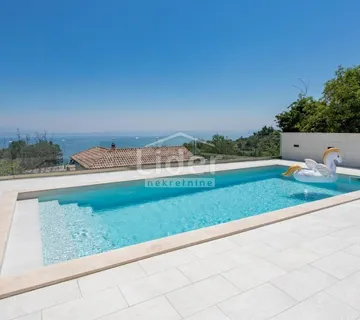 Prekrasna vila 300m2 za najam - cover