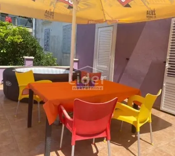 MALI LOŠINJ-kuća s pogledom na more - cover