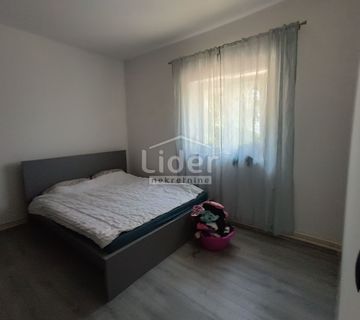 Kuća VIŠKOVO, 230m2, 2 stana - cover