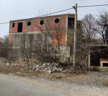 Kruševo, ROH-BAU stambeno poslovna zgrada 300m2 - Kruševo, Obrovac