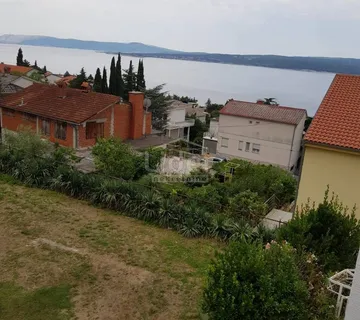 DRAMALJ Kuća s velikim potencijalom - Dramalj, Crikvenica