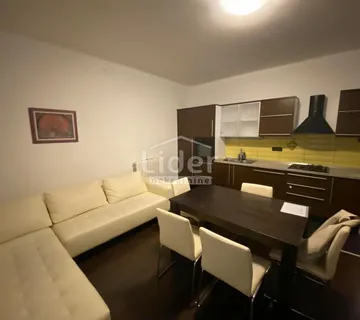 Belveder, uređen i useljiv stan od 62,53m, balkon, 3.kat - Rijeka