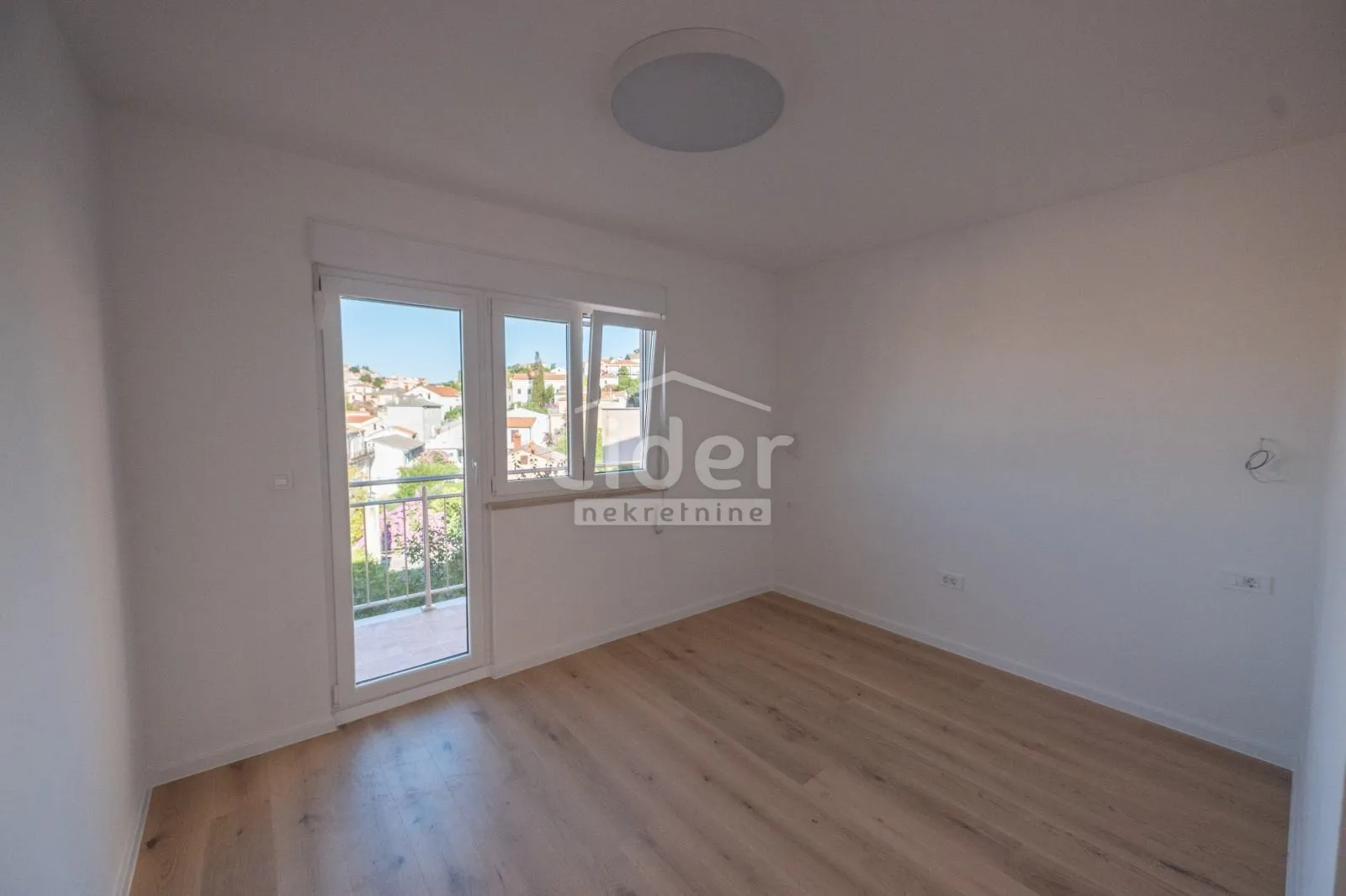 MALI LOŠINJ-stan u centru - cover