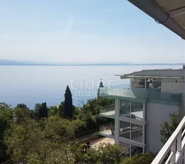OPATIJA Stan 150 m od mora s terasom od 15 m2  - cover