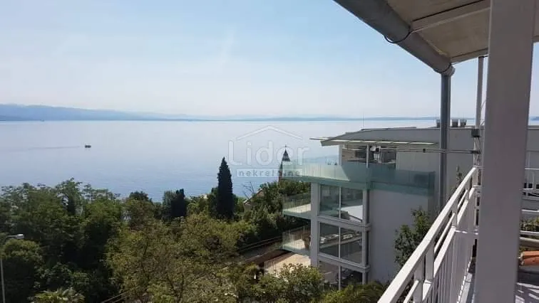 OPATIJA Stan 150 m od mora s terasom od 15 m2  - cover