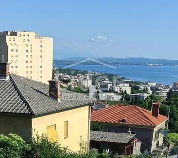 Etaža kuće 3s+db sa okućnicom - Rijeka