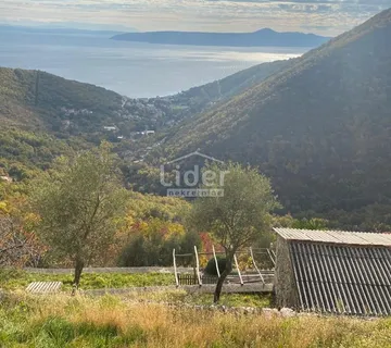 Mošćenička Draga (zaleđe), 2 Kamene Kuće
