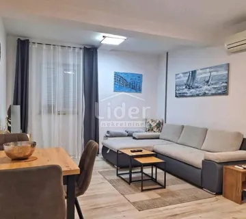 DRAMALJ Potpuno adaptirani apartman s terasom - cover