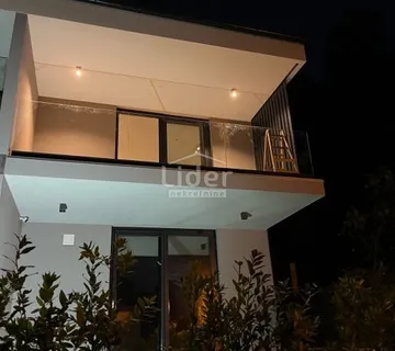 OMIŠALJ-2S+DB apartman - cover