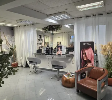 MALI LOŠINJ-POSLOVNI PROSTOR 109 M2 - cover