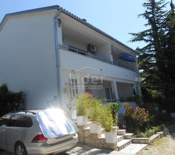 Kuća samo 100m od plaže - Novi Vinodolski