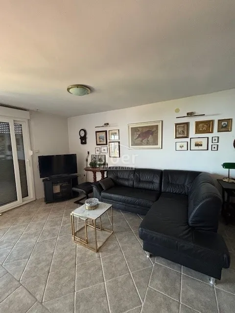 OPATIJA(VOLOSKO)-stan za dugoročni najam - cover