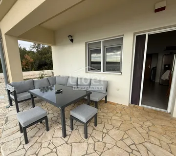 Kuća prvi red uz more – Posedarje - cover