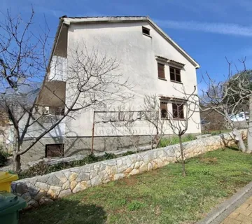 KOSTRENA - kuća za adaptaciju po želji - cover