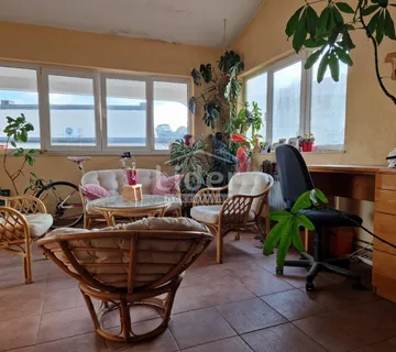 Kuća u Banjolu 298 m2 - Banjol, Rab