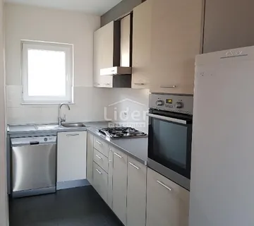 Stan KASTAV, 2S+DB,polunamješten, parking - cover