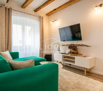 RIJEKA – Korzo, stan za prodaju, 2S+DB, 75 m²