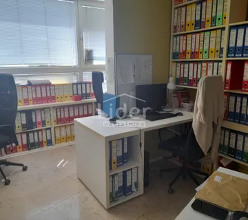 KRNJEVO - UREĐEN POSL. PROSTOR 87m2 - cover