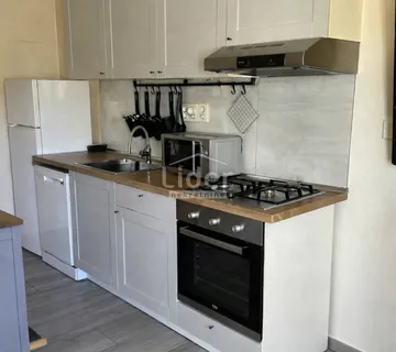 ŠKURINJE, 1S+DB, adaptiran, namješten, 145.000 € - cover