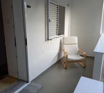 Donja Vežica, 1s-stan od 20m2 sa terasom i okućnicom na korištenje - cover