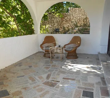 MARTINKOVAC, LIJEP JEDNOSOBAN STAN - cover