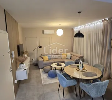 VIŠKOVO Stan od 51 m2 s okućnicom od 33 m2 - cover