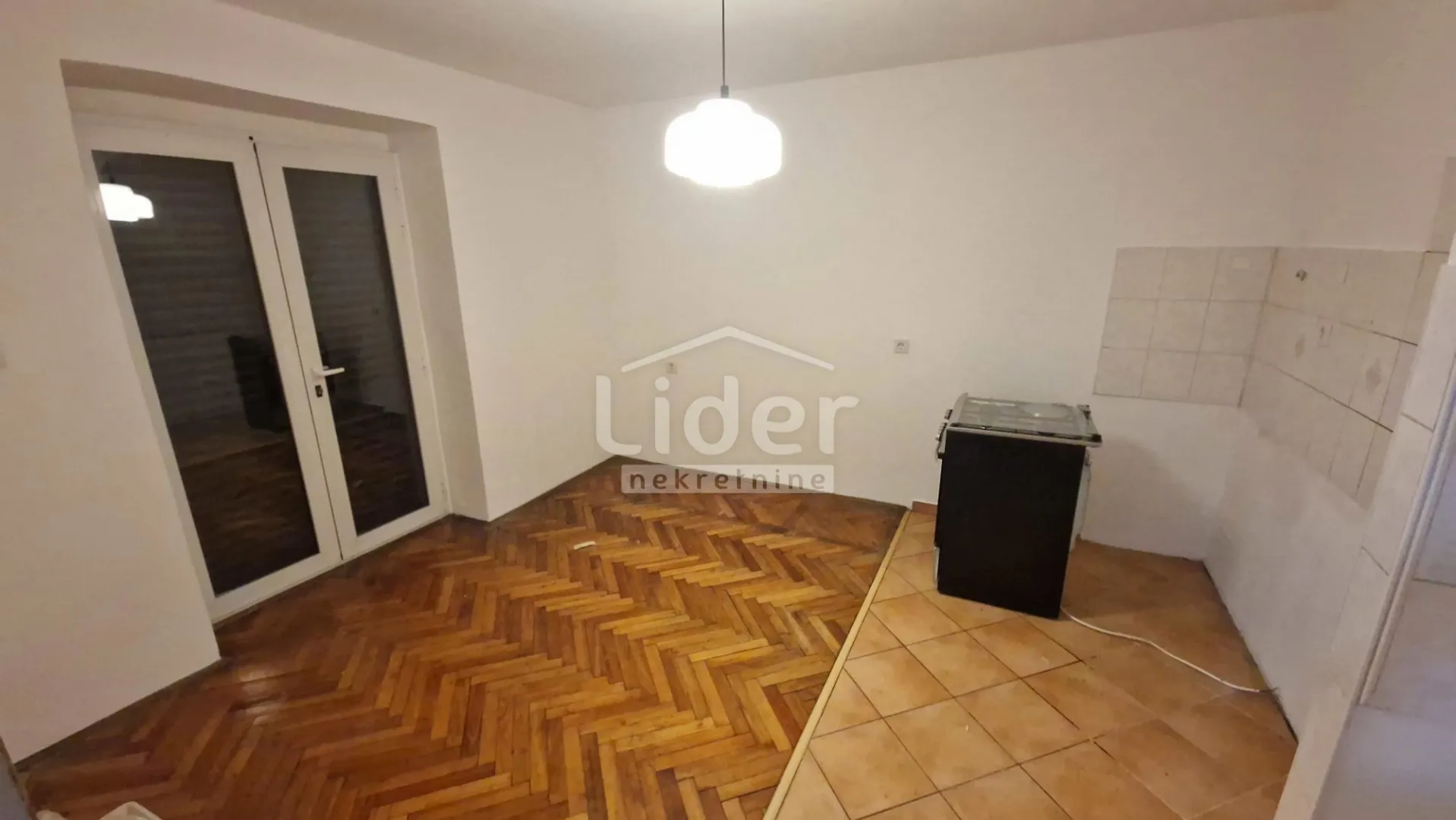 BAKAR-3SKL stan 50m od mora - cover