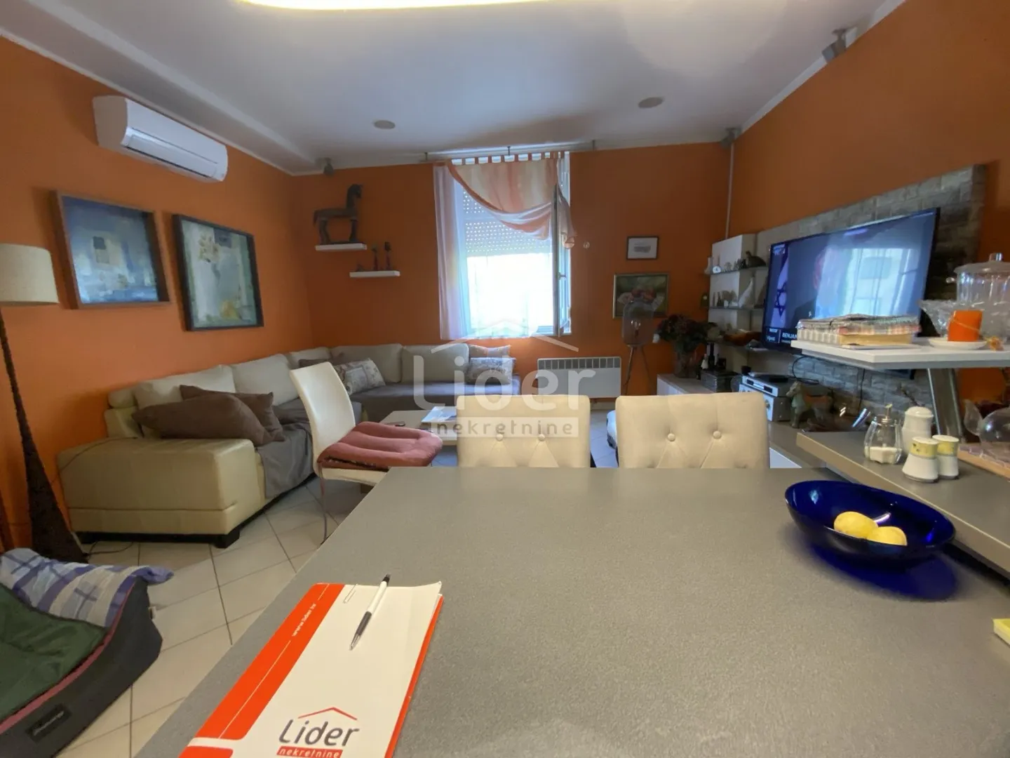 TURNIĆ, stan 2s+db, kompletno uređen i namješten - cover