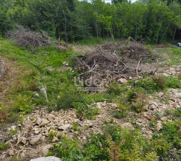 GRIŽANE Zemljište u mirnome okruženju, 433m2 - cover