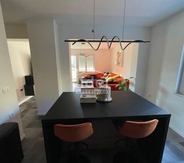 GORNJA VEŽICA, KOMPLETNO UREĐEN I NAMJEŠTEN STAN OD 55M2 - cover