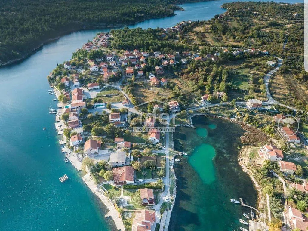 Ribnica na Karinskom moru, građevinsko zemljište 360m2 - cover