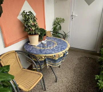 Belveder 1s+db, parking, pogled - cover