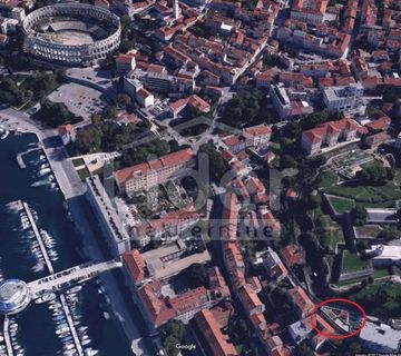 PULA, 275 m2, PROJEKT ZA HOSTEL U CENTRU - cover