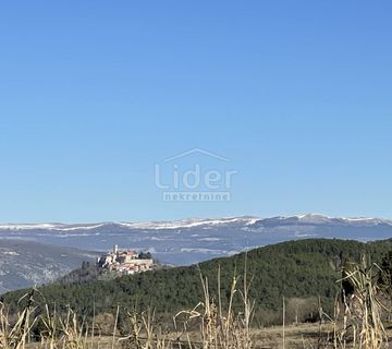 Zemljište s pogledom na Motovun - cover