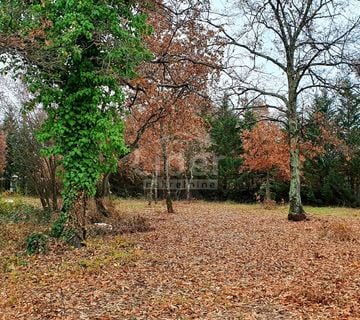 Građevinsko zemljište u okolici Poreča - 2.755 m2 - cover