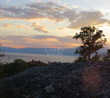 KOSTRENA, 3215 m2 građevinskog zemljišta - cover