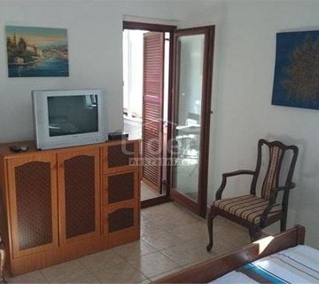 MALI LOŠINJ, CENTAR, RENOVIRANA, 108m2 - cover