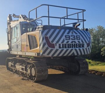 LIEBHERR 936 - cover