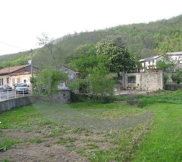 LIPA, KUĆA I ZEMLJIŠTE 1263 M2, 88 000 EUR/KN - cover