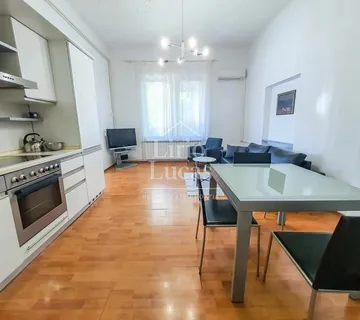 Trosoban stan, 60 m2 - Vodovodna ulica - cover